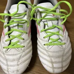 MIZUNO サッカースパイク ホワイト グリーン - メルカリ