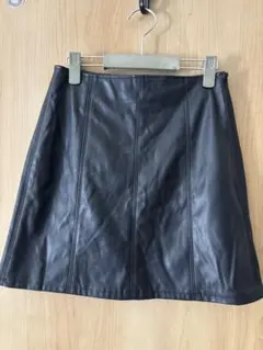 GU ジーユー フェイクレザーミニスカート ブラック Mサイズ