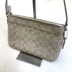 コーチ シグネチャー ショルダー　F52657 PVC ベージュ アイボリーのサムネイル
