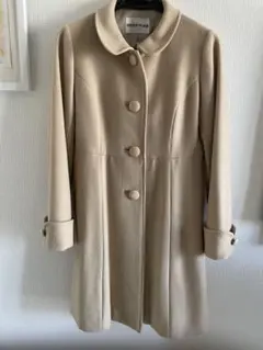 ペイトンプレイス　ベージュ ロングコート ボタン付きのサムネイル