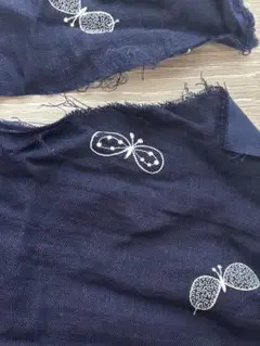 お値下げ ミナペルホネン ブラウス choucho 蝶 ネイビー 刺繍 38/M 最終値下げ 】ミナペルホネン ブラウス choucho ネイビー 刺繍