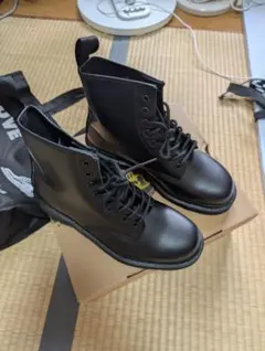 Dr. Martens Bluetoothスピーカー BLACK 非売品 Dr. Martens Bluetoothスピーカー BLACK 非売品 - メルカリ