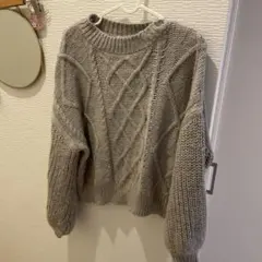 earth music & ecology ライトグレー ケーブル編みニット