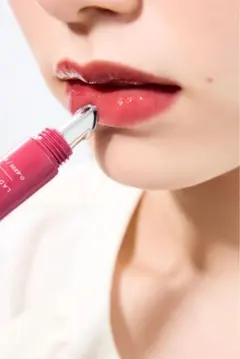 Her lip to BEAUTY リップトゥラブセラム 02 LADY RED