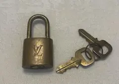 LOUIS VUITTON 南京錠 ブラス 2本のキー付き