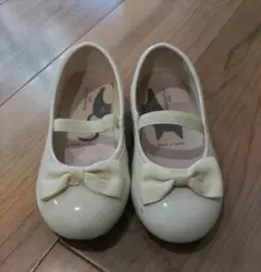 Biquette　アイボリー エナメルバレエシューズ　18cm