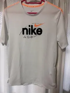 Item thumbnail for item 3afb65ca-c7ad-4b77-a035-a9621072c1f0