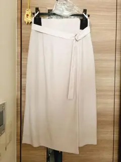 JUSGLITTY ジャスグリッティー タイトスカートのサムネイル