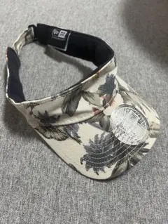 NEW ERA 花柄 バイザー ゴルフのサムネイル