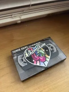 フラワーノーズレトロマグネティックアイシャドウパレット05チェリーラブ