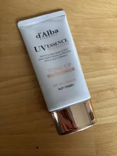 d'Alba UV Tone-Up 使用済