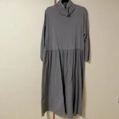 フェリシモ　リブインコンフォート グレー ハイネック 長袖 カットソーワンピース