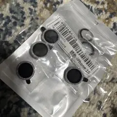 iPhone 16 カメラ保護フィルム　レンズ　シルバー