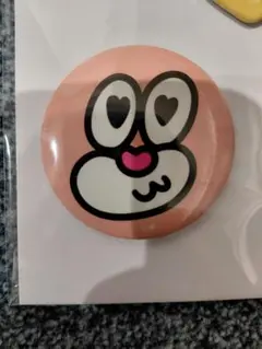 い*こ様 NiziU NEW EvoNUtion 缶バッチ クマ　1個