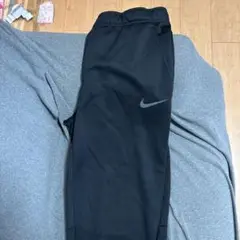 Nike Therma-Fit ブラックパンツ XL