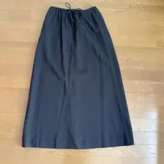 【新品、タグ付き】　ミラオーウェン　ロングスカート