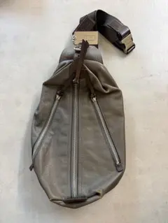 COACH コーチ グレー レザー ボディバッグ