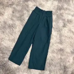 未使用級『URBAN RESEARCH』アーバンリサーチ　ワイドパンツ　綿　緑