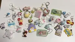ガチャガチャ サンリオ めじるしアクセサリー キーホルダー まとめ売り