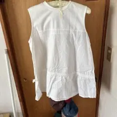 ホワイト ノースリーブ シャツ