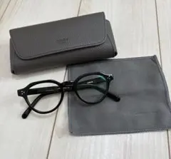 QWON ブラック ラウンド型メガネ ケース付き