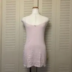 ザラ　キャミワンピース　バラ　ピンク　海外ガール