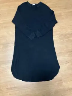 GU 長袖ニットワンピース M