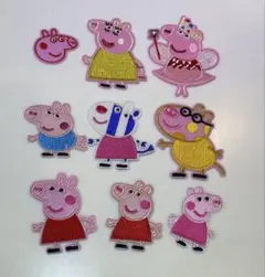 ペッパピッグ　恐竜　アイロンワッペン ワッペン 恐竜 刺繡（アイロン・シール両用タイプ） 入園