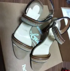 Christian Louboutin ベージュサンダル 35.5 22.5cm