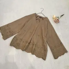 アベイル 長袖 チュニック トップス スカラップレース 刺繍 ブラウス シャツのサムネイル