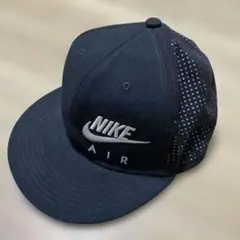 NIKE AIR ベースボールキャップ　ブラック　ロゴ刺繍