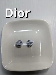 Christian Dior ロゴイヤリング 耳 ピアス プレゼント ディオール