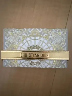 Dior Écrin Couture アイシャドウパレットDiorキーホルダー - メルカリ