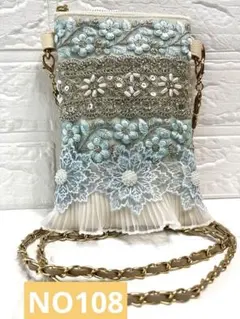 インド刺繍リボン　スマホポシェット　ハンドメイド