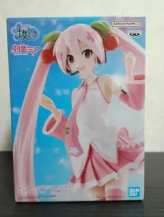 『初音ミクシリーズ』　桜ミク フィギュア