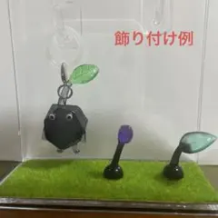 ピクミン めじるしアクセサリー　岩ピクミンと抜かれる前のハンドメイドのフィギュア