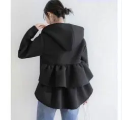 バックフリルパーカー ブラック黒ダンボール 24ss cocaコカ