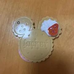 ミッキー型ミラー ストロベリー付き