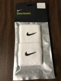 NIKE ナイキ リストバンド スポーツ ランニング トレーニング ジム 新品