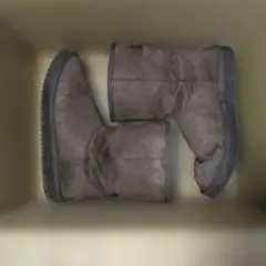 Item thumbnail for item 6a18a4a3-c8d5-4901-976f-45a488d61d8e