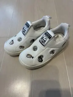 Item thumbnail for item 9f718e44-3825-4bb7-aa4f-a5b7a1e2f404