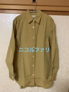ニコルファリ　ベージュ 長袖シャツ 9号