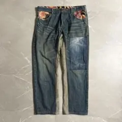 Item thumbnail for item fc842454-a98d-46b4-92b8-d43359d31a28