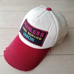 ダメージ加工　キャップ　赤