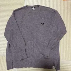 Disney ミッキー刺繍 クルーネックセーター