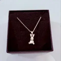 ウサギ　ペンダントネックレス