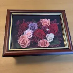 プリザーブドフラワーボックス　バラ