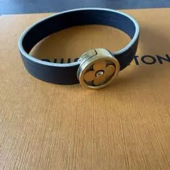 LOUIS VUITTON ブラスレフラワーアクション ブレスレットM6532 - メルカリ