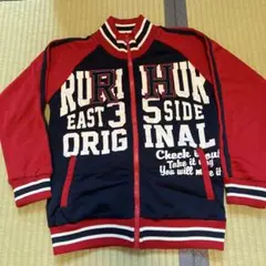 赤と黒のジャージ 35