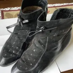黒ショートブーツ ・サイズ22.5EE